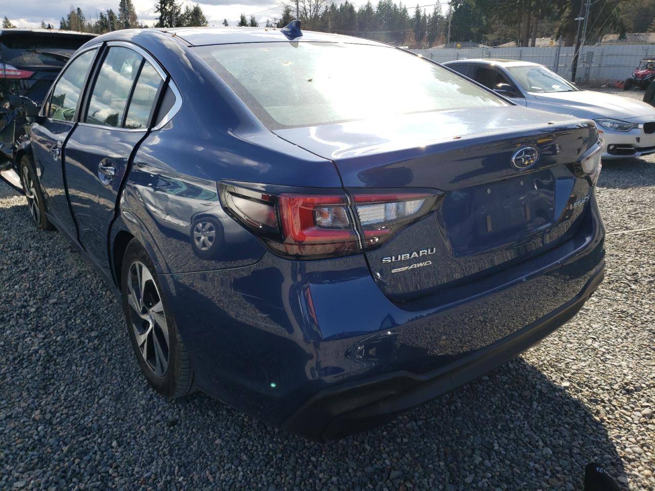 Photo 3 from auction – 2021 SUBARU LEGACY PRE with VIN 4S3BWAF69M3010703