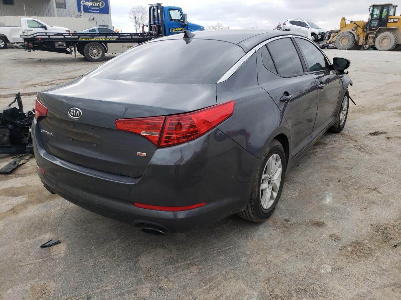 Photo 4 from auction – 2011 KIA OPTIMA LX with VIN KNAGM4A77B5161065