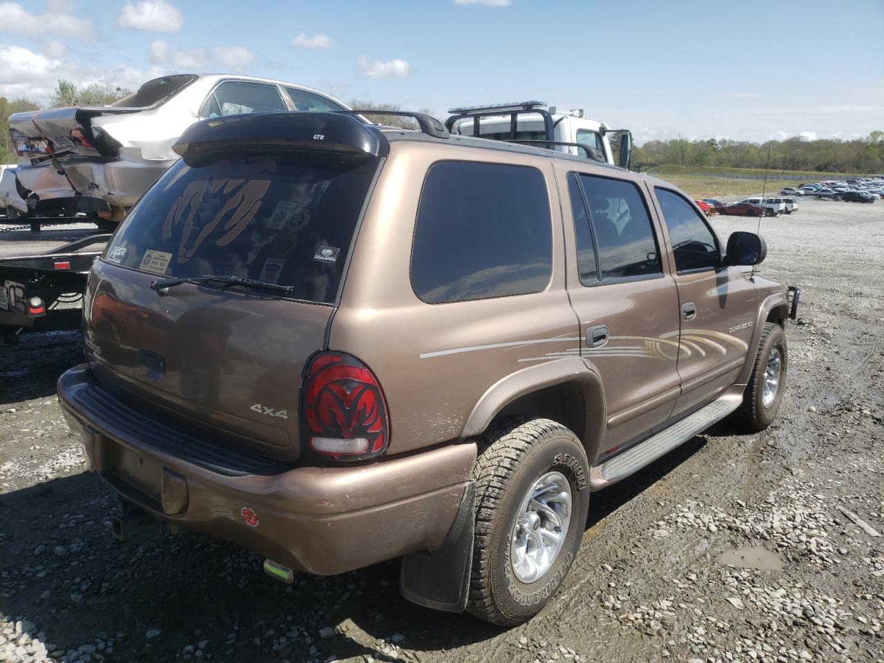 Photo 4 from auction – 2000 DODGE DURANGO with VIN 1B4HS28N1YF233044