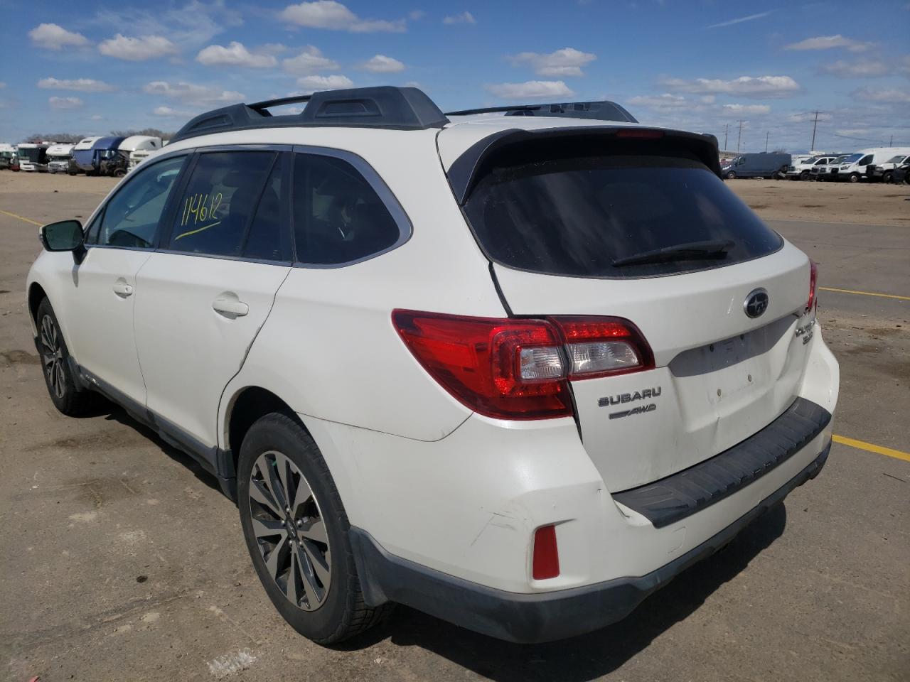 Photo 3 from auction – 2015 SUBARU OUTBACK 3. with VIN 4S4BSENCXF3343873