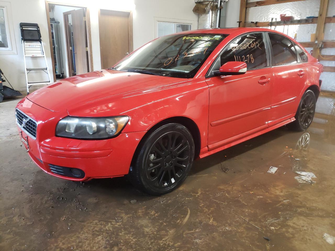 Photo 2 from auction – 2004 VOLVO S40 T5 with VIN YV1MS682642023369