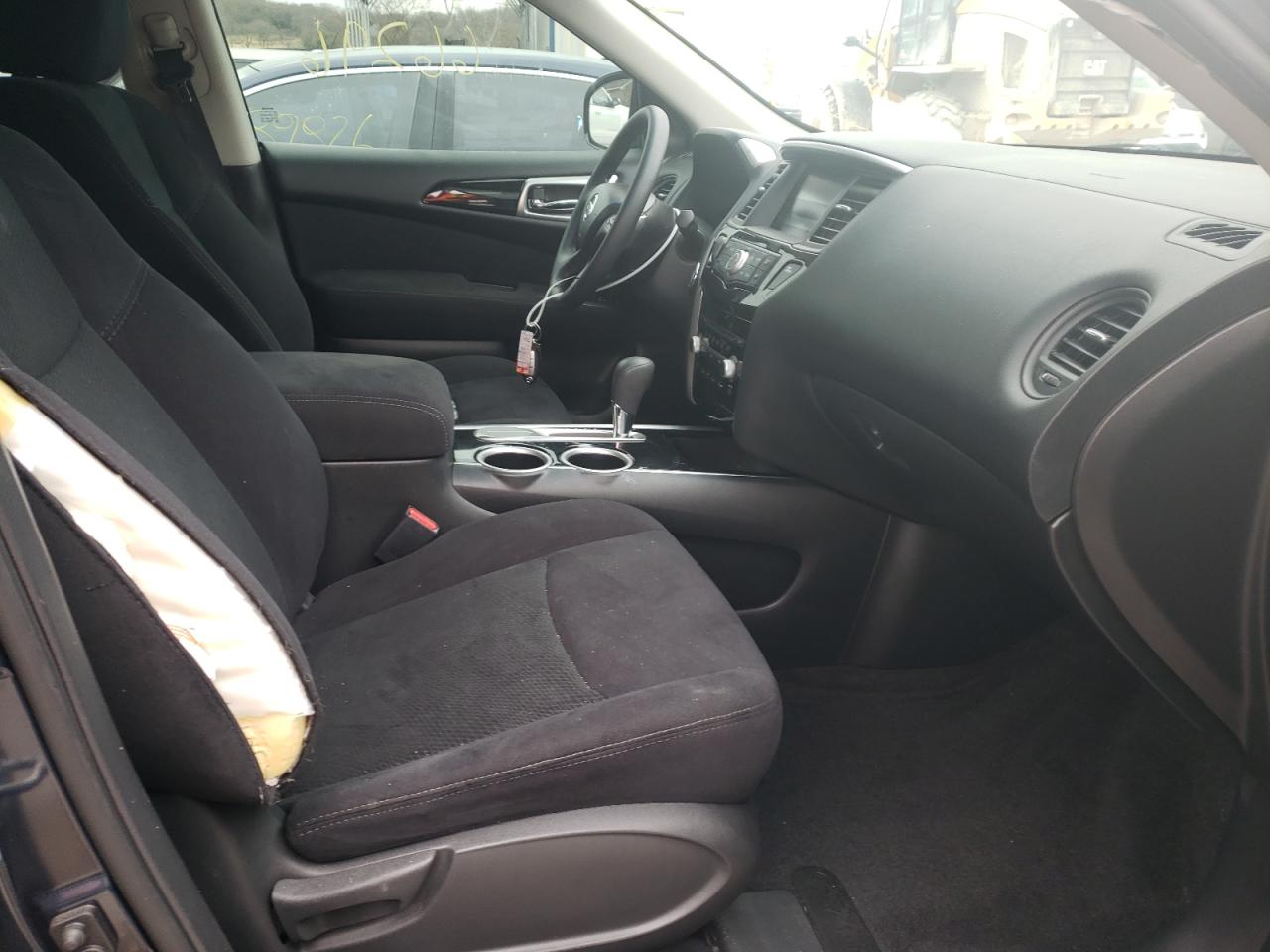 Photo 5 from auction – 2016 NISSAN PATHFINDER with VIN 5N1AR2MN3GC644267