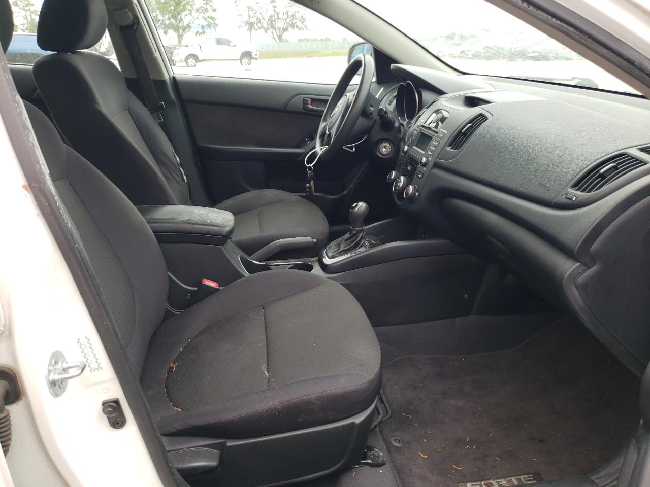 Photo 5 from auction – 2012 KIA FORTE EX with VIN KNAFU4A24C5490873