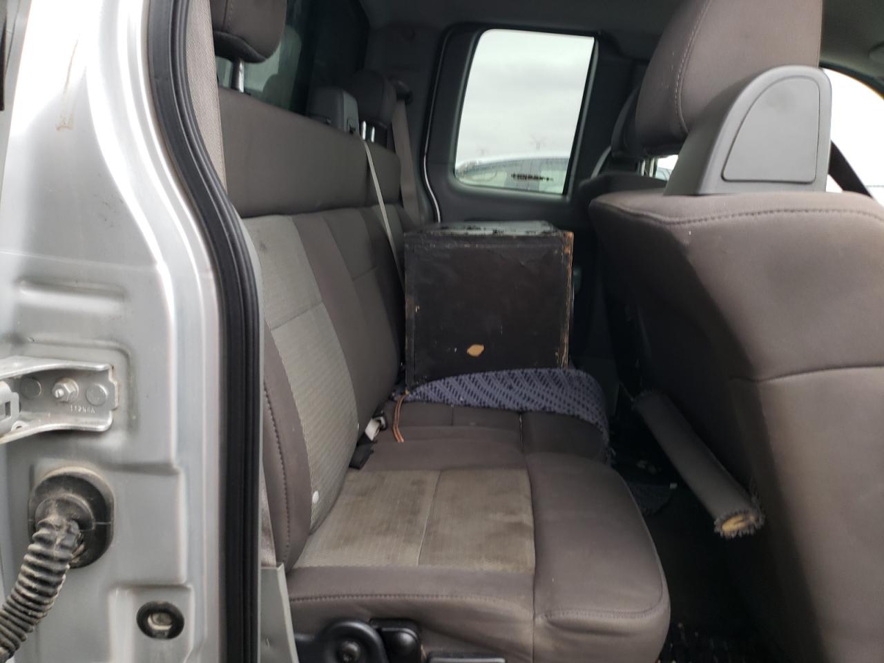 Photo 6 from auction – 2005 FORD F150 with VIN 1FTPX14545FA45520