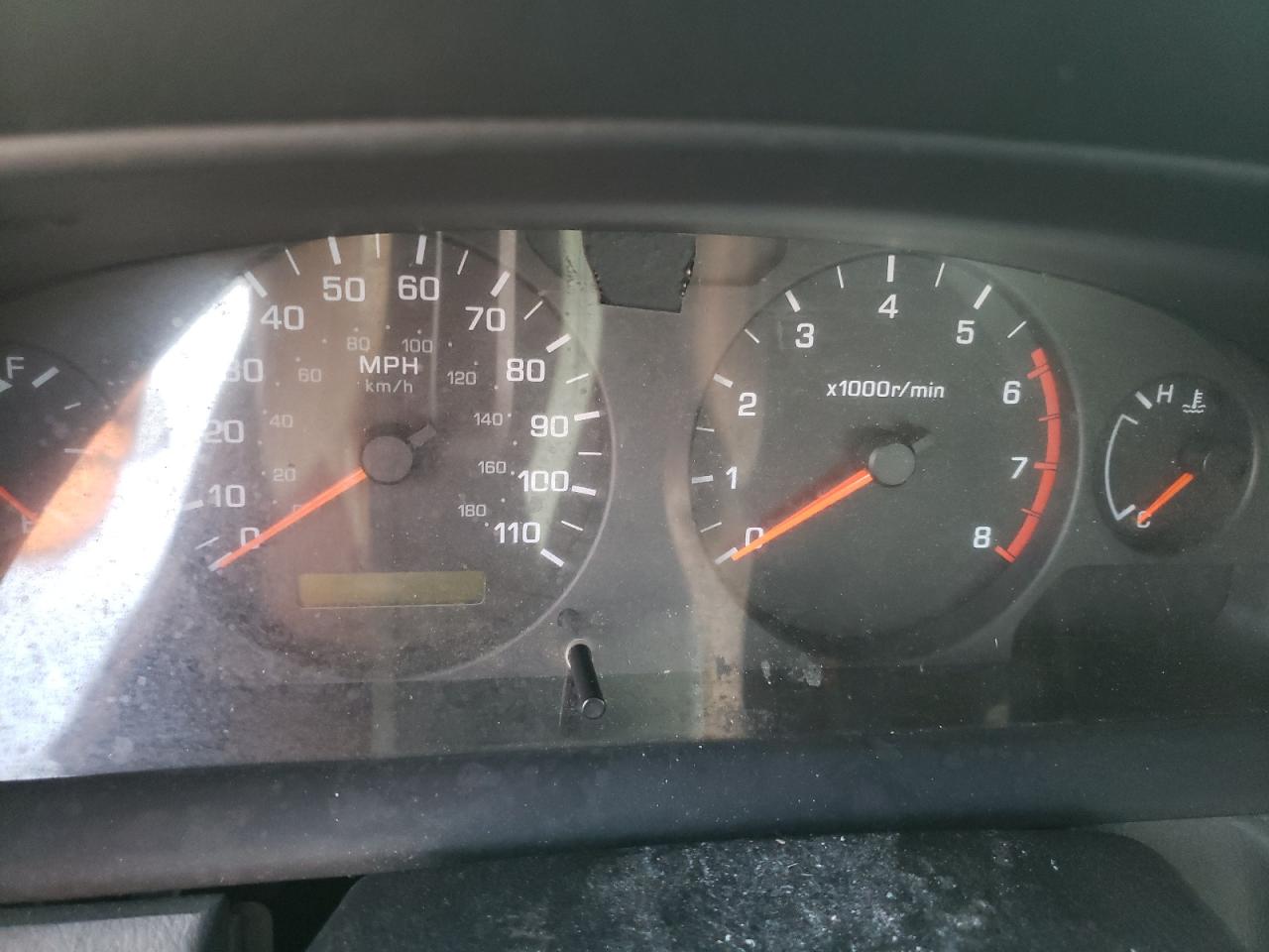 Photo 8 from auction – 2001 NISSAN FRONTIER K with VIN 1N6DD26S81C376355