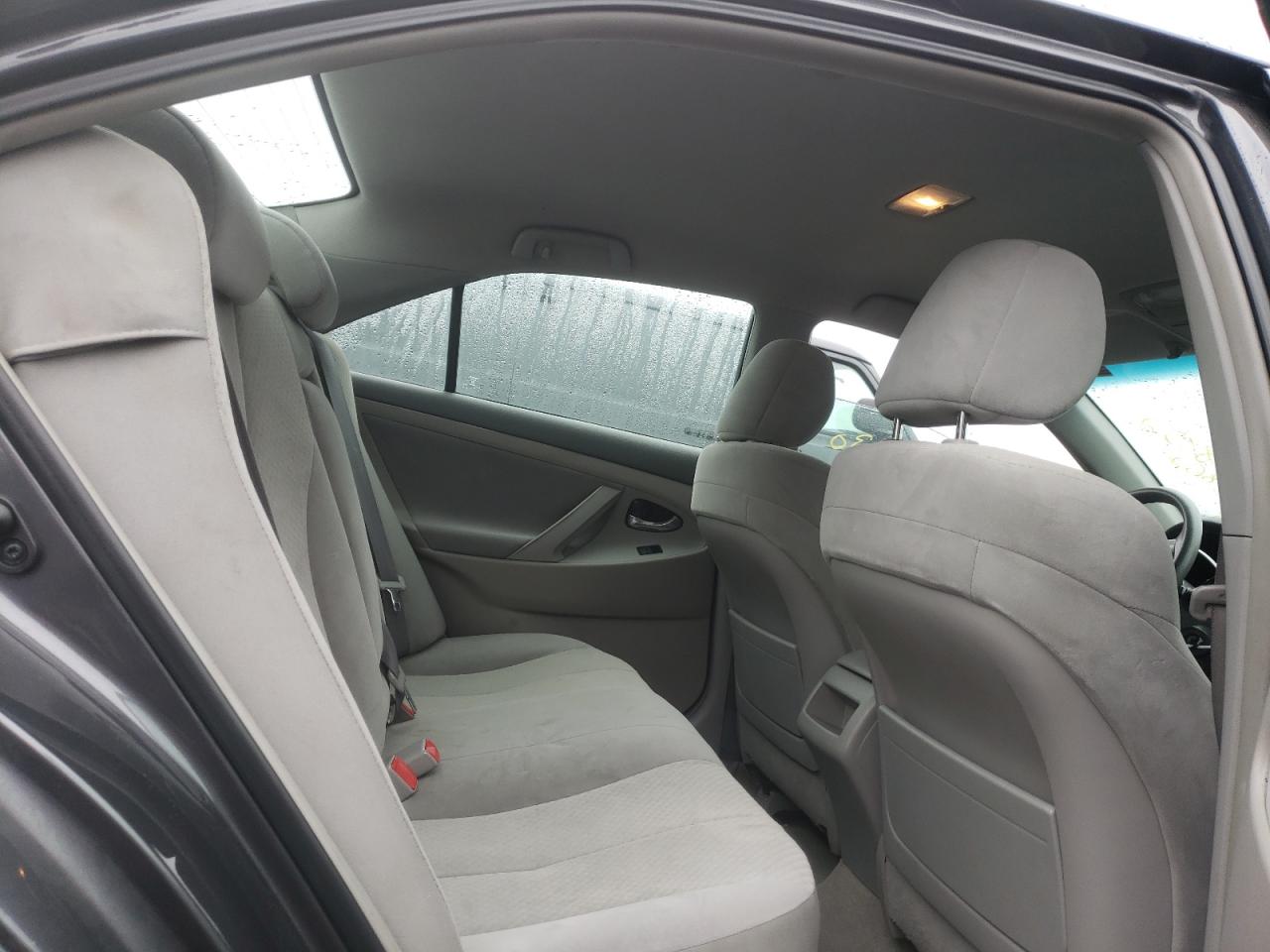 Photo 6 from auction – 2009 TOYOTA CAMRY with VIN 4T1BE46K49U307862