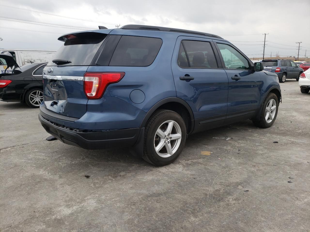 Photo 4 from auction – 2018 FORD EXPLORER with VIN 1FM5K7B86JGA81098