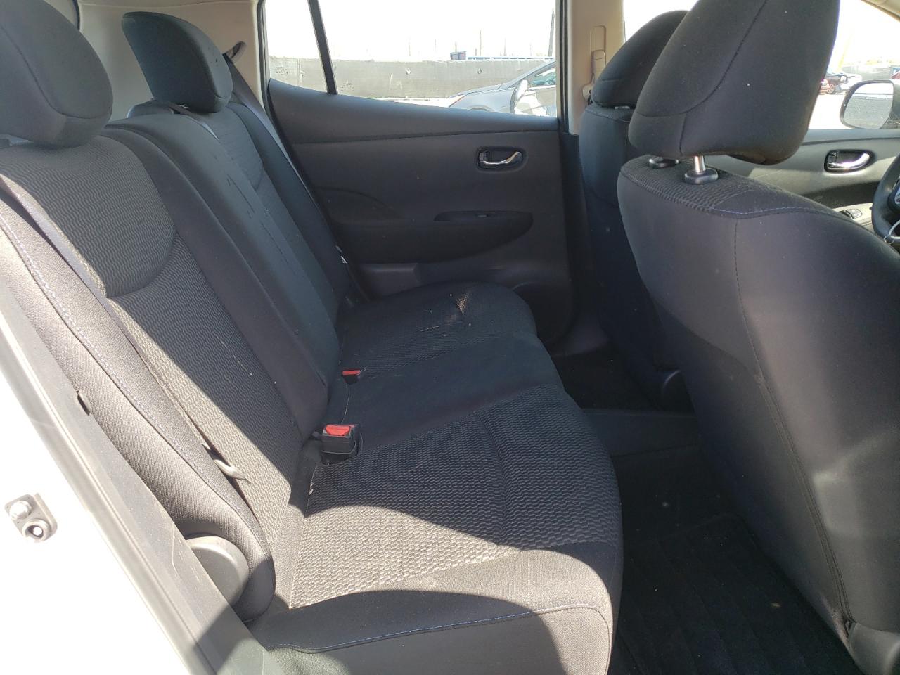 Photo 6 from auction – 2017 NISSAN LEAF S with VIN 1N4BZ0CP4HC305363