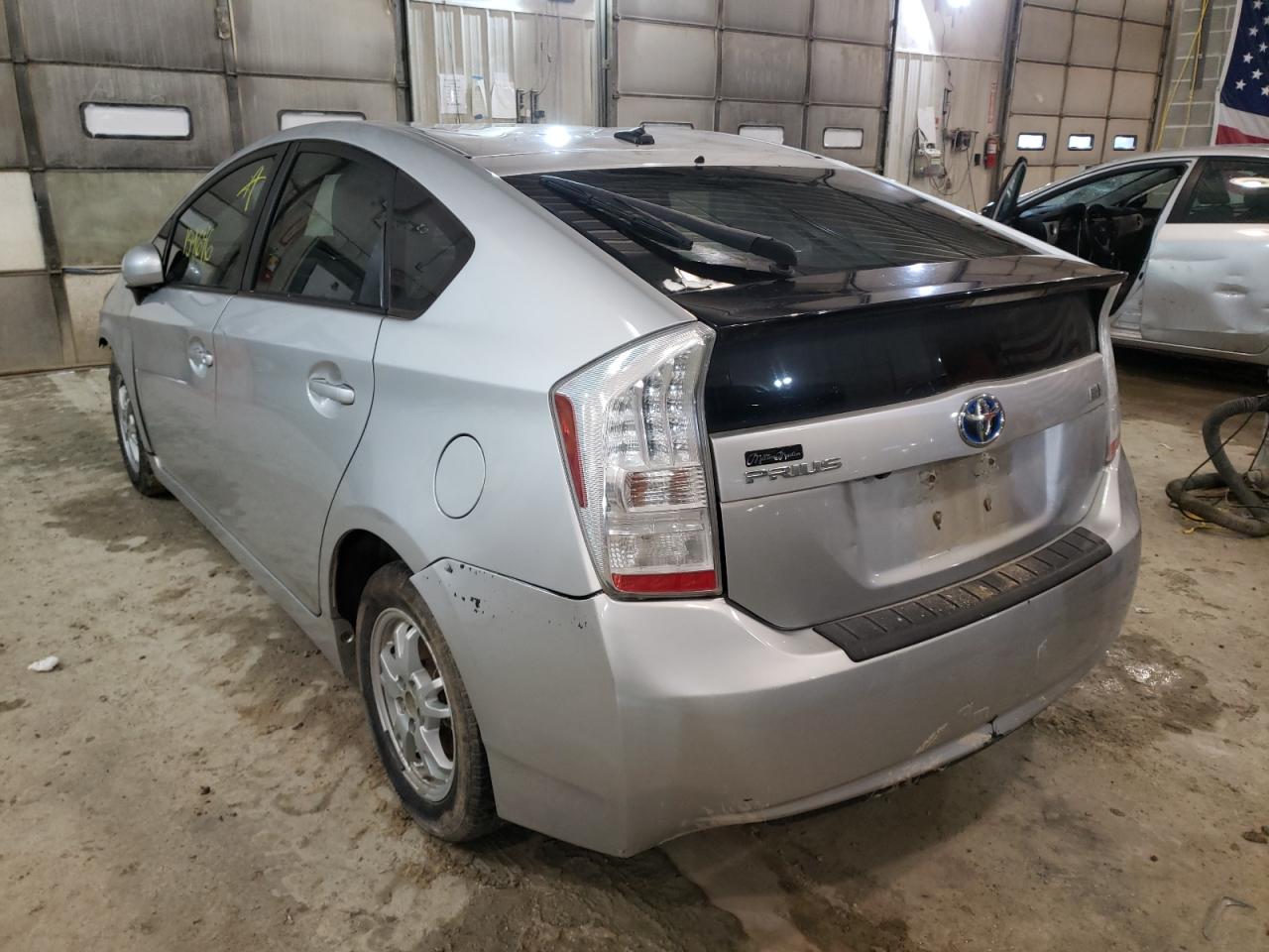 Photo 3 from auction – 2011 TOYOTA PRIUS with VIN JTDKN3DU0B1375876