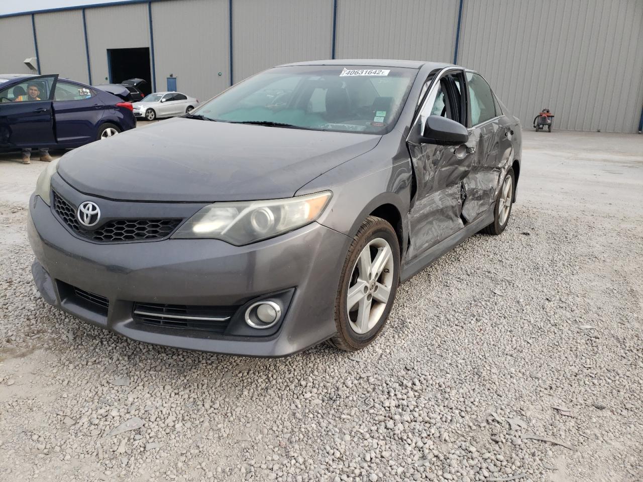 Photo 2 from auction – 2012 TOYOTA CAMRY BASE with VIN 4T1BF1FK0CU200102