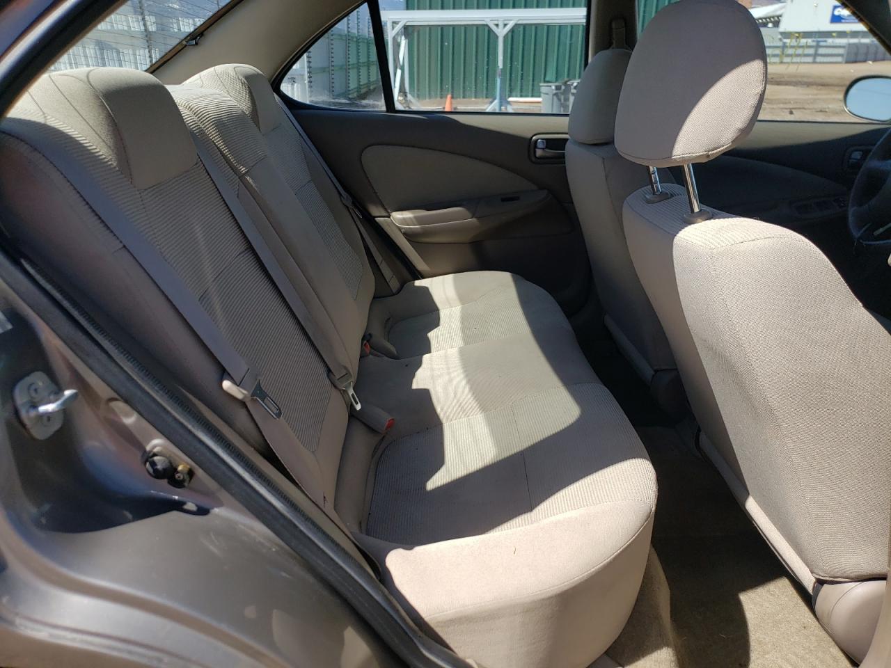 Photo 6 from auction – 2004 NISSAN SENTRA 1.8 with VIN 3N1CB51D24L894598