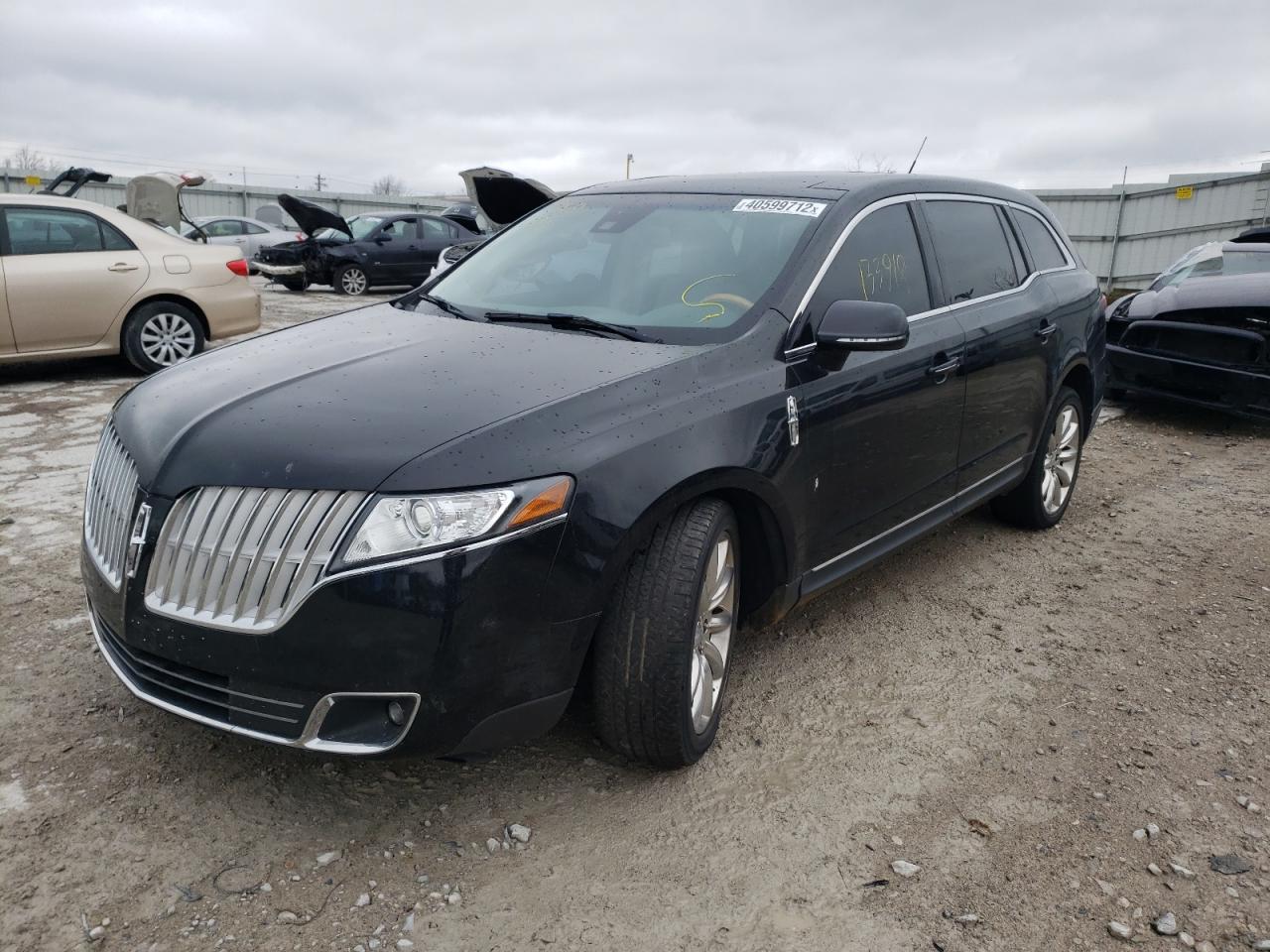 Photo 2 from auction – 2010 LINCOLN MKT with VIN 2LMHJ5FR1ABJ10297