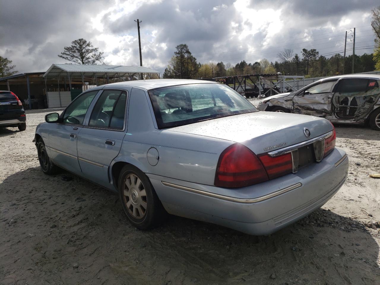 Photo 3 from auction – 2004 MERCURY GRAND MARQ with VIN 2MEFM75W84X623652