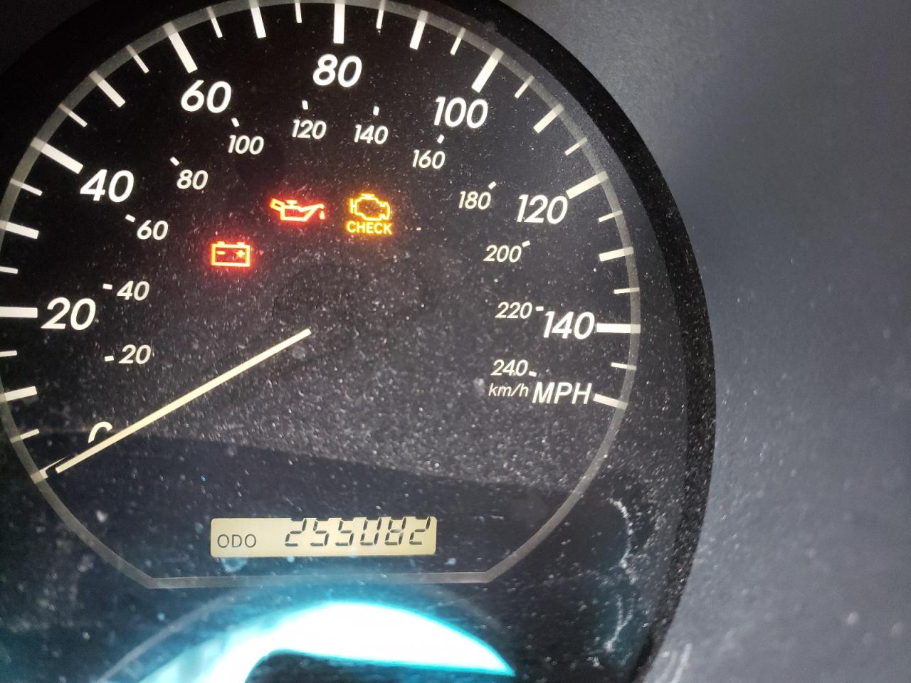 Photo 8 from auction – 2005 LEXUS RX 330 with VIN 2T2HA31U45C083444