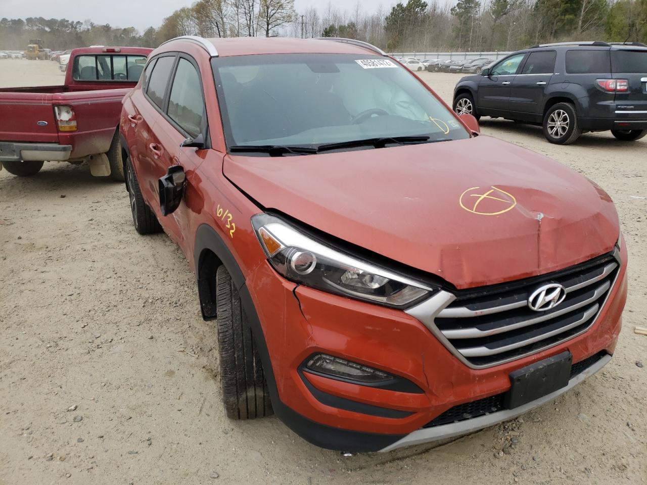 HYUNDAI TUCSON LIM 2017 with VIN KM8J3CA22HU356611 - Photo from auction