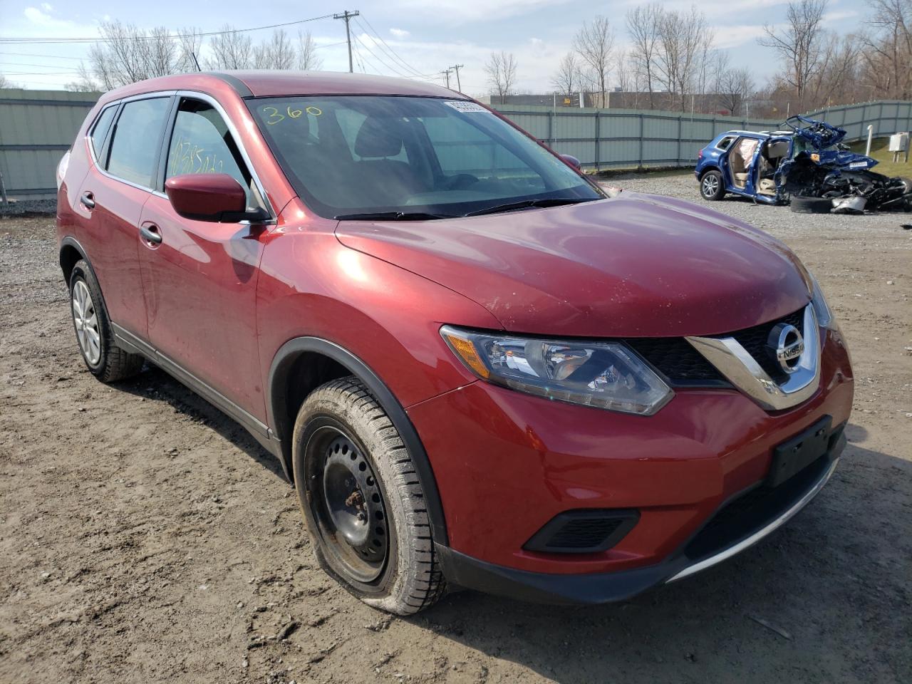 NISSAN ROGUE S 2016 with VIN 5N1AT2MV3GC919654 - Photo from auction