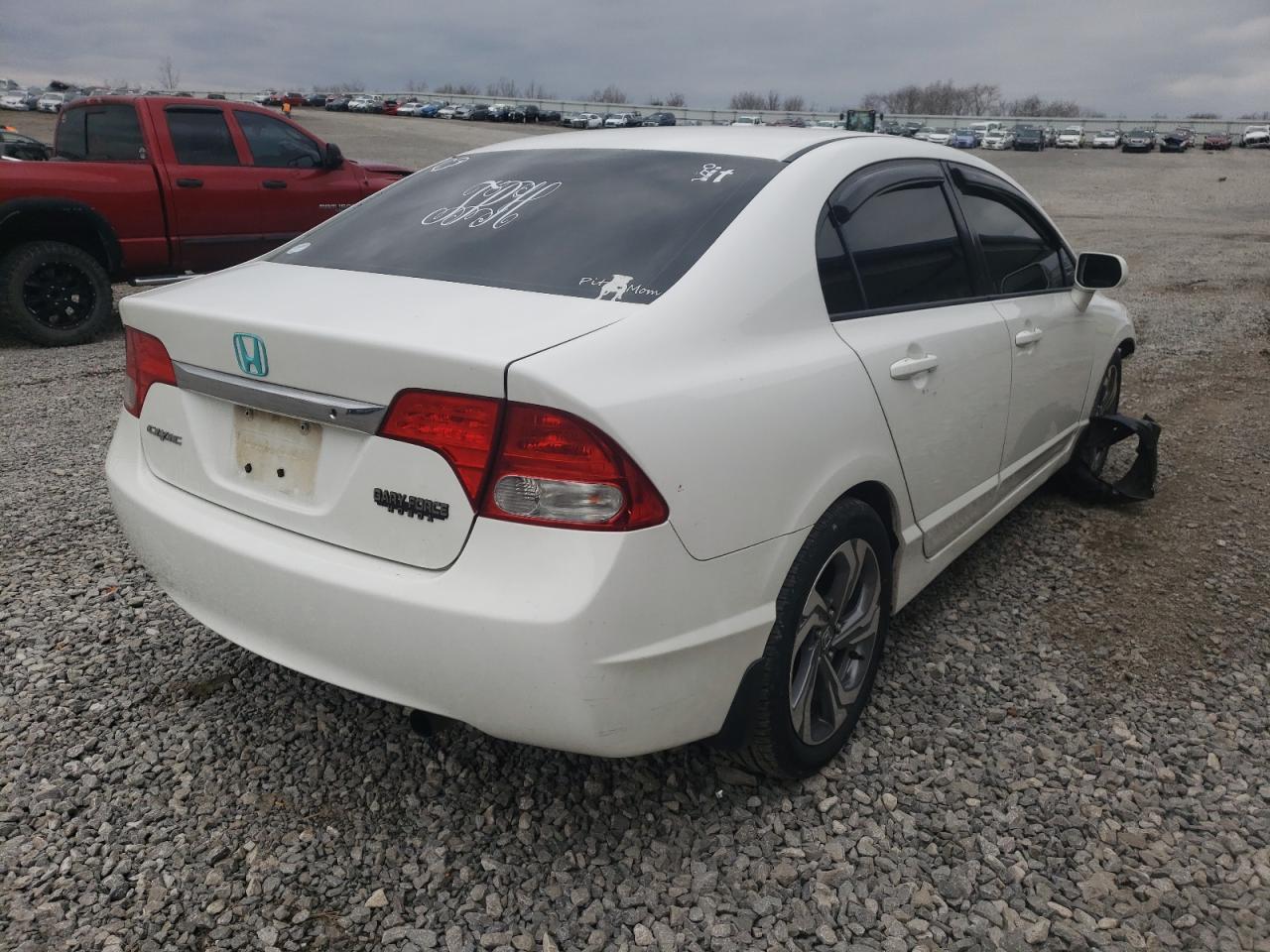 Photo 4 from auction – 2010 HONDA CIVIC LX with VIN 2HGFA1F54AH557752