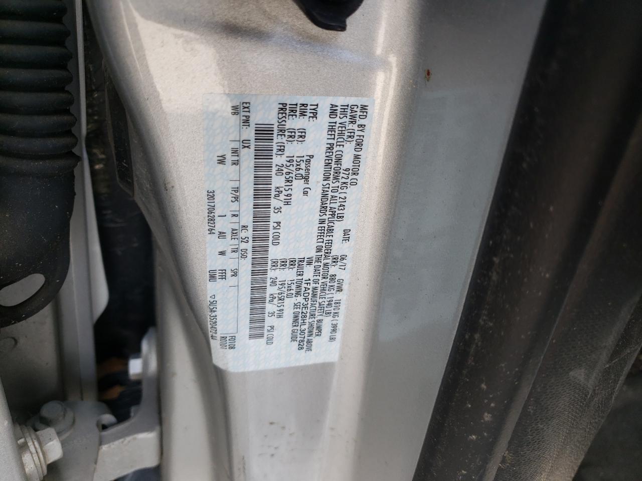 Photo 10 from auction – 2017 FORD FOCUS S with VIN 1FADP3E28HL307828