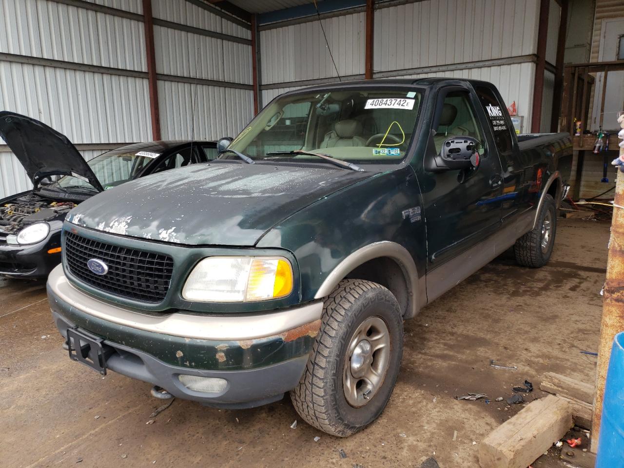 Photo 2 from auction – 2003 FORD F150 with VIN 2FTRX18L53CA33984