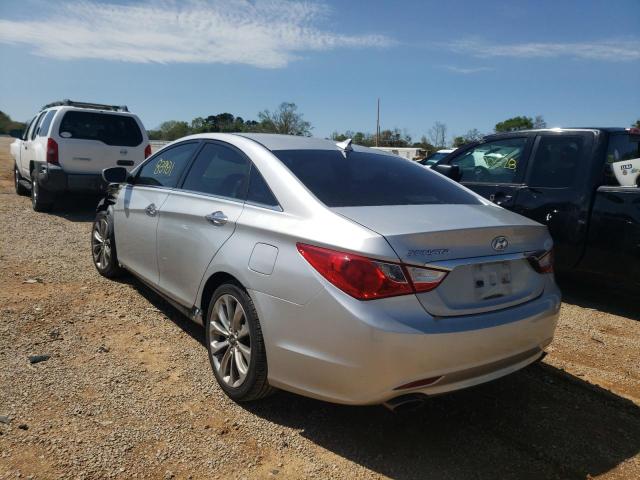 Photo 3 from auction – 2011 HYUNDAI SONATA SE with VIN 5NPEC4AC7BH118209