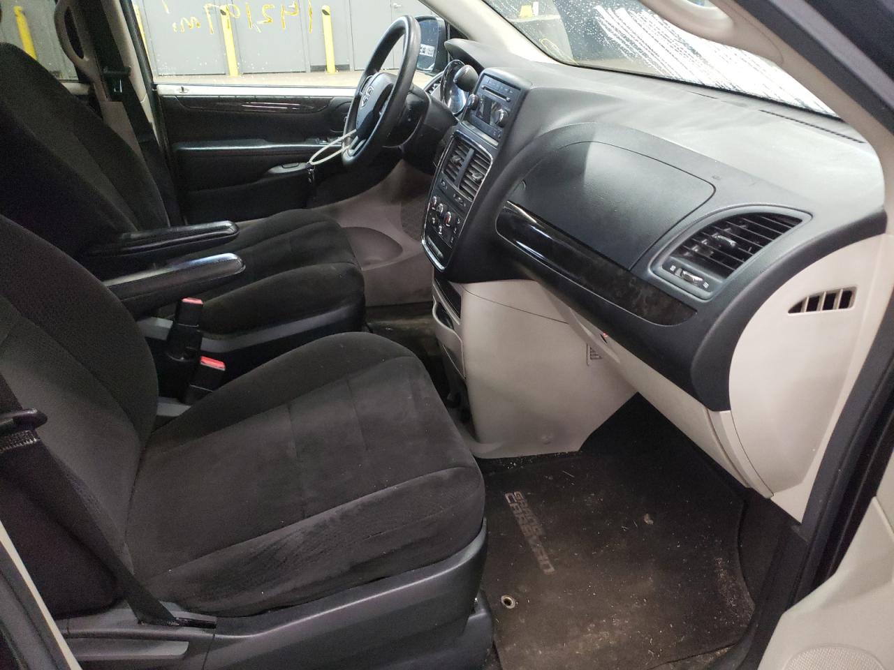 Photo 5 from auction – 2013 DODGE GRAND CARA with VIN 2C4RDGBG3DR580063