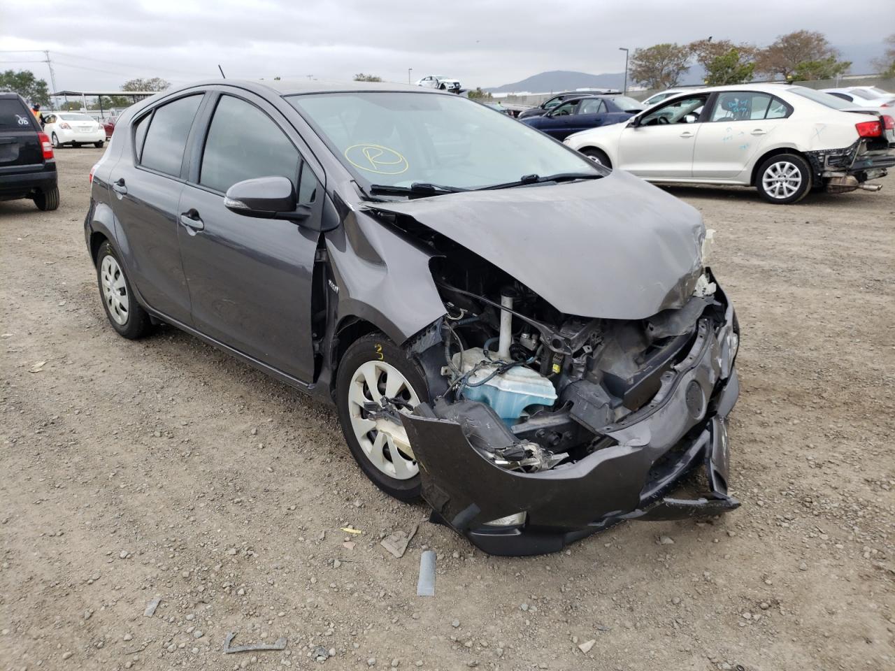 Photo 1 from auction – 2012 TOYOTA PRIUS C with VIN JTDKDTB36C1501463