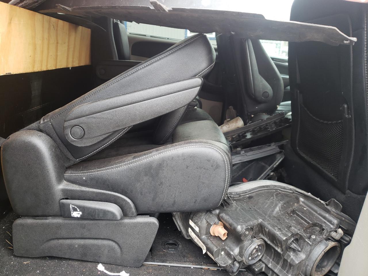 Photo 6 from auction – 2017 DODGE GRAND CARA with VIN 2C4RDGCG7HR631830