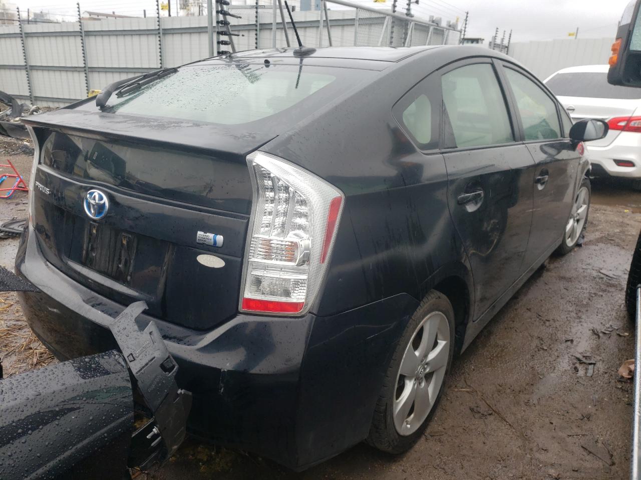 صورة رقم 4 من المزاد - 2011 TOYOTA PRIUS مع VIN JTDKN3DU9B0320073