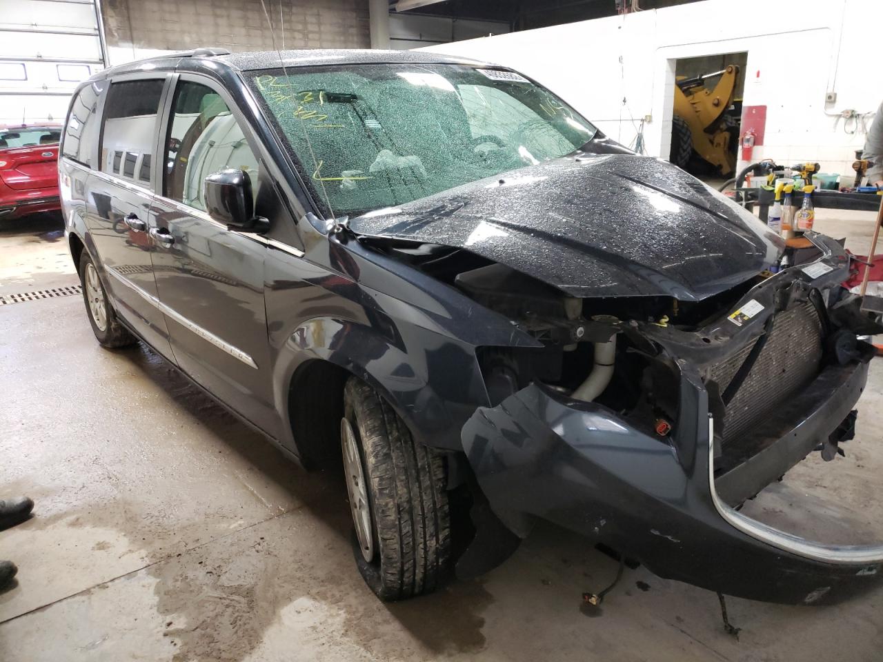 CHRYSLER TOWN & COU 2013 with VIN 2C4RC1BG0DR594969 - Photo from auction