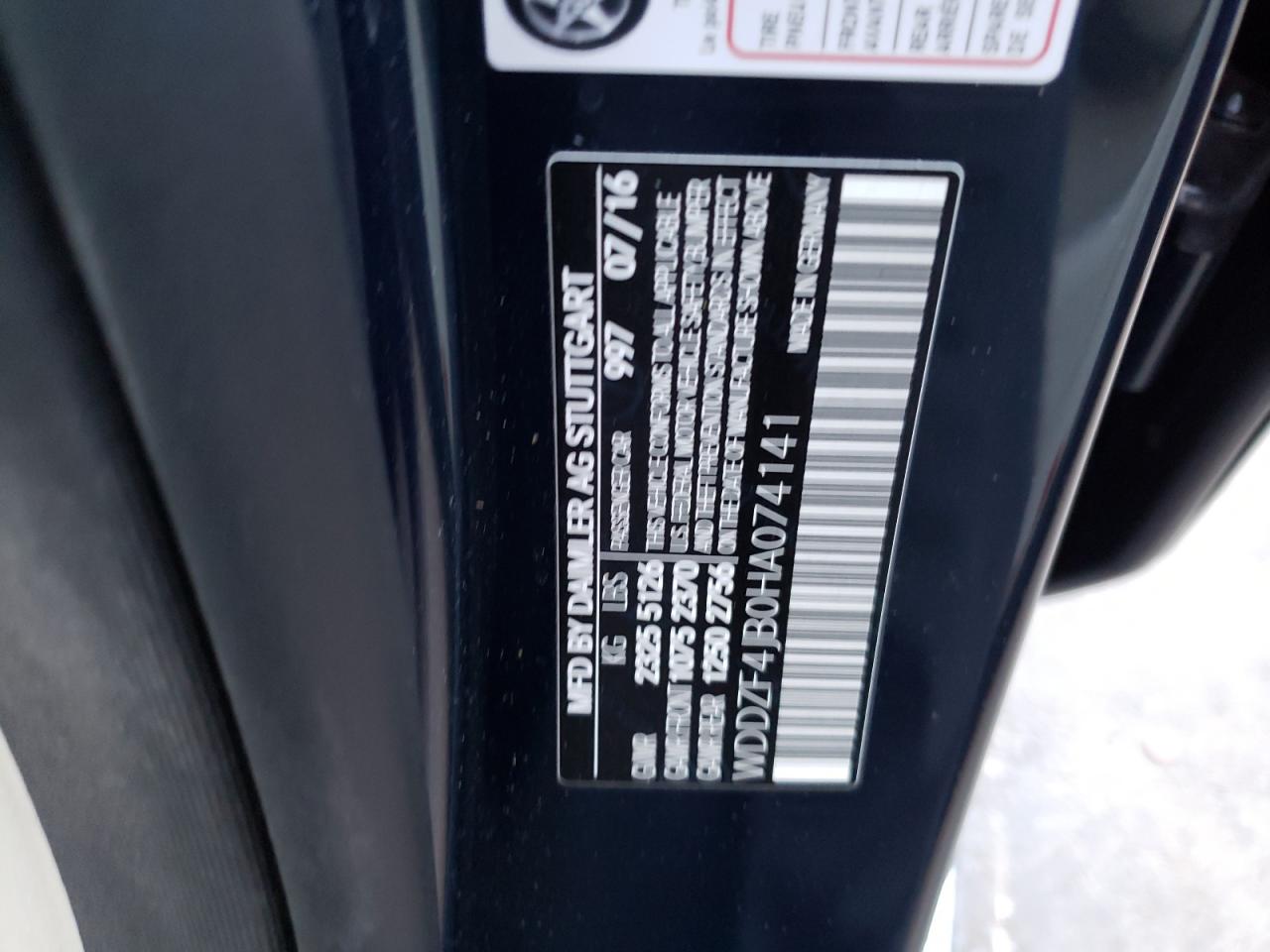 Photo 10 from auction – 2017 MERCEDES-BENZ E 300 with VIN WDDZF4JB0HA074141