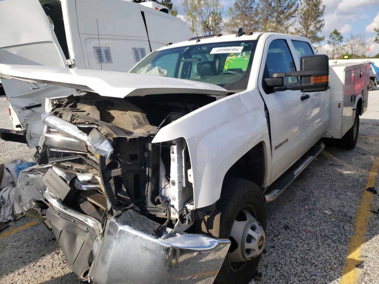 Photo 2 from auction – 2016 CHEVROLET SILVERADO with VIN 1GB4CYCG0GF197358