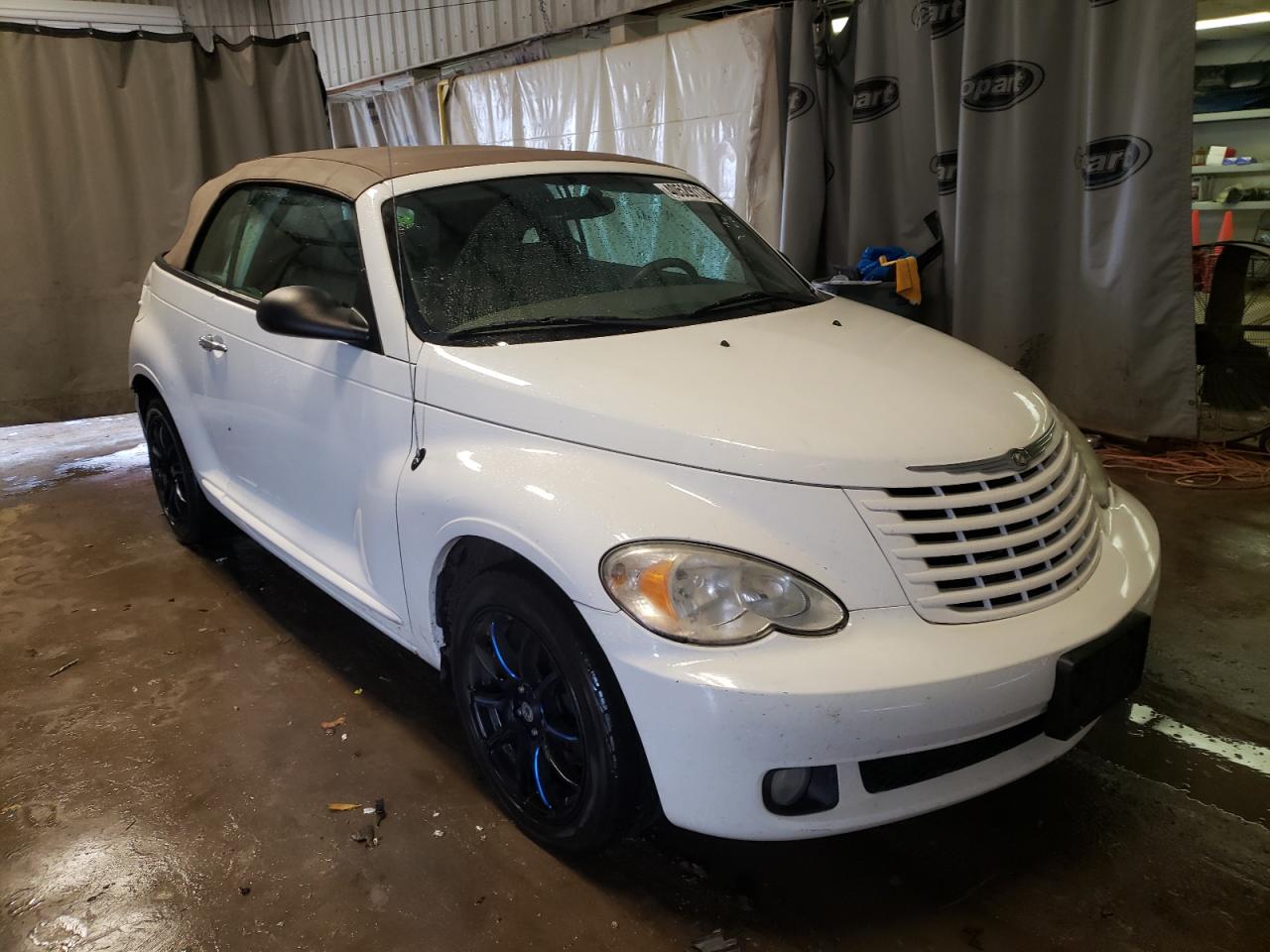 CHRYSLER PT CRUISER 2008 with VIN 3C3HY55E78T105845 - Photo from auction
