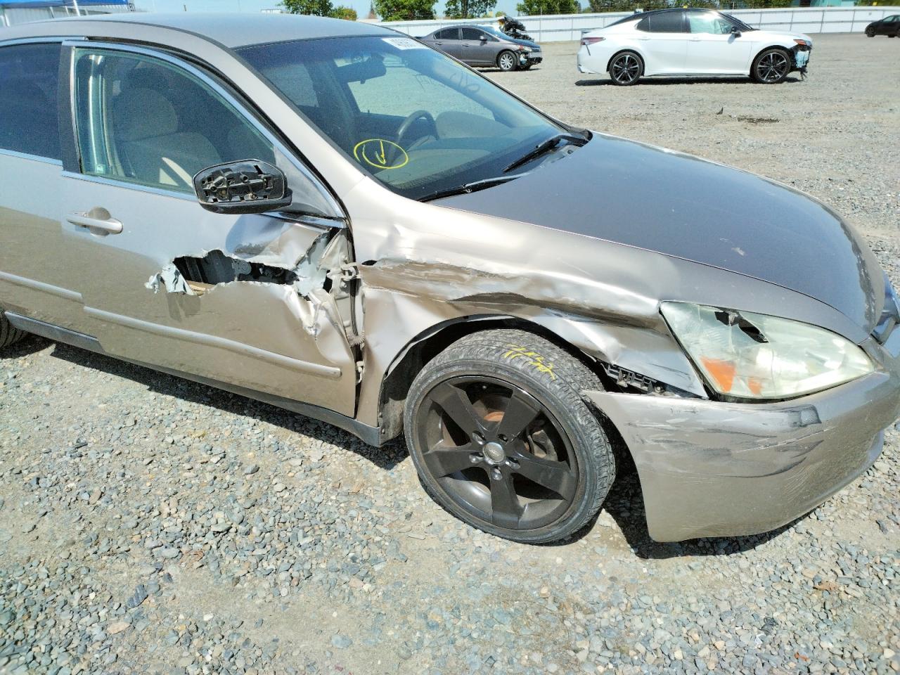 Photo 9 from auction – 2003 HONDA ACCORD LX with VIN JHMCM56313C076974