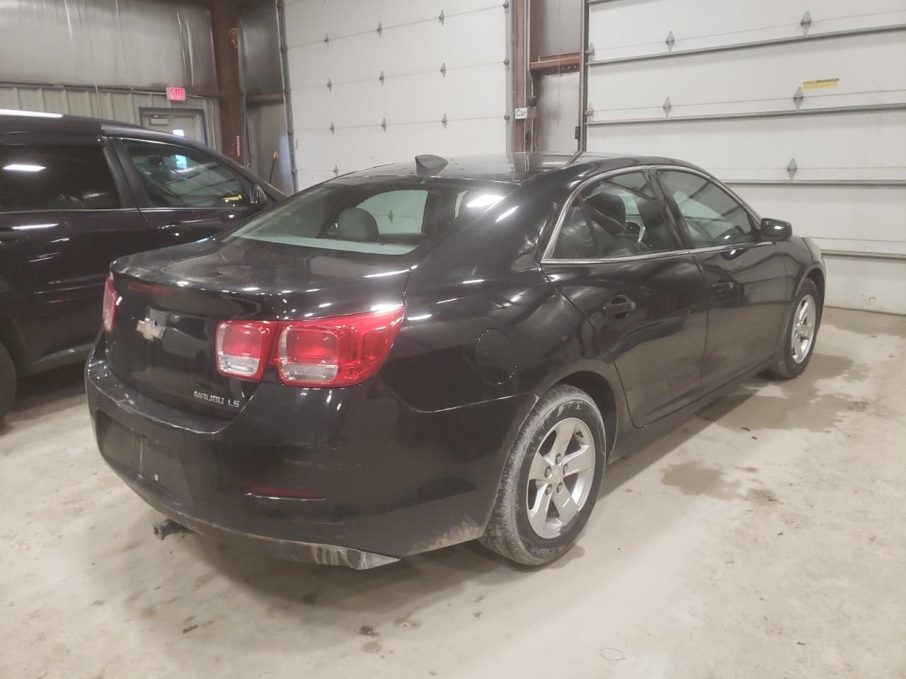 Photo 4 from auction – 2015 CHEVROLET MALIBU LS with VIN 1G11B5SL5FF197152