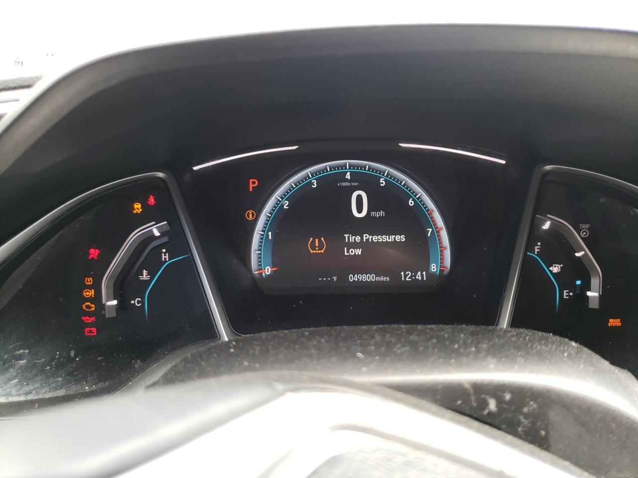 Photo 8 from auction – 2017 HONDA CIVIC EXL with VIN 19XFC1F75HE009310