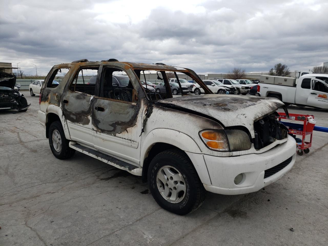 TOYOTA SEQUOIA LI 2002 with VIN 5TDBT48A82S088381 - Photo from auction