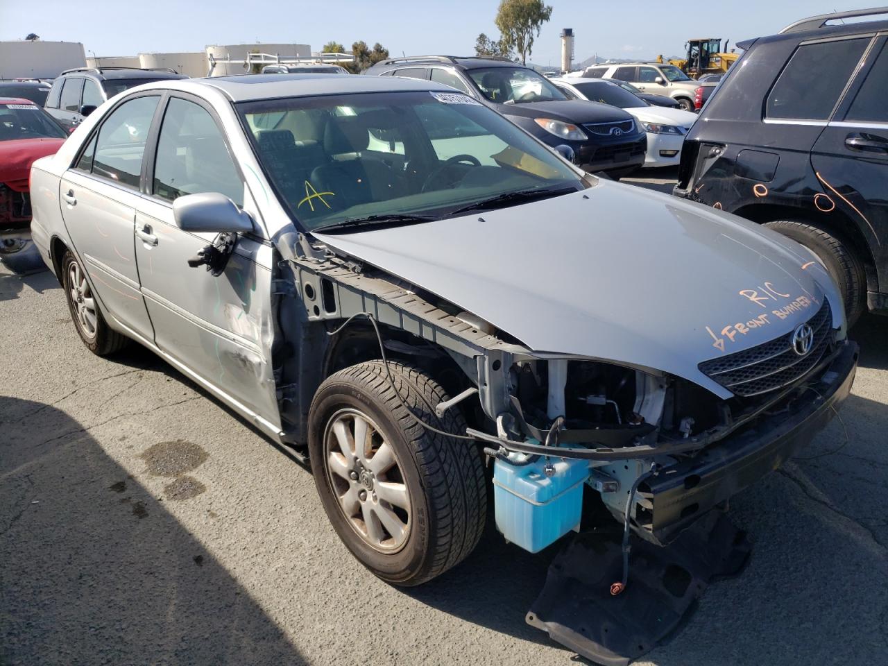 TOYOTA CAMRY LE 2003 with VIN 4T1BE30K13U679539 - Photo from auction