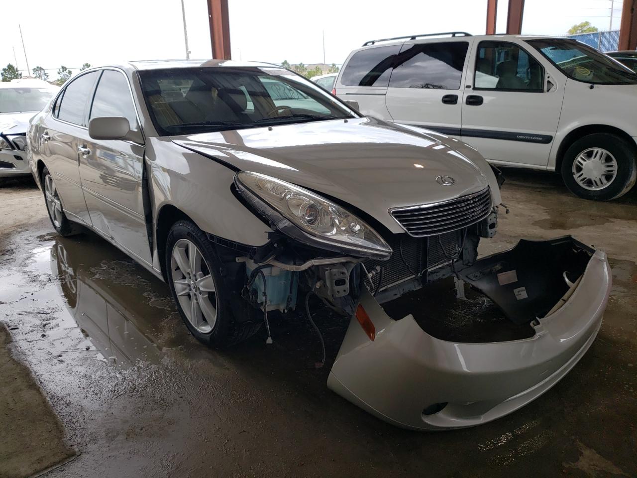 LEXUS ES 330 2006 with VIN JTHBA30GX65164418 - Photo from auction