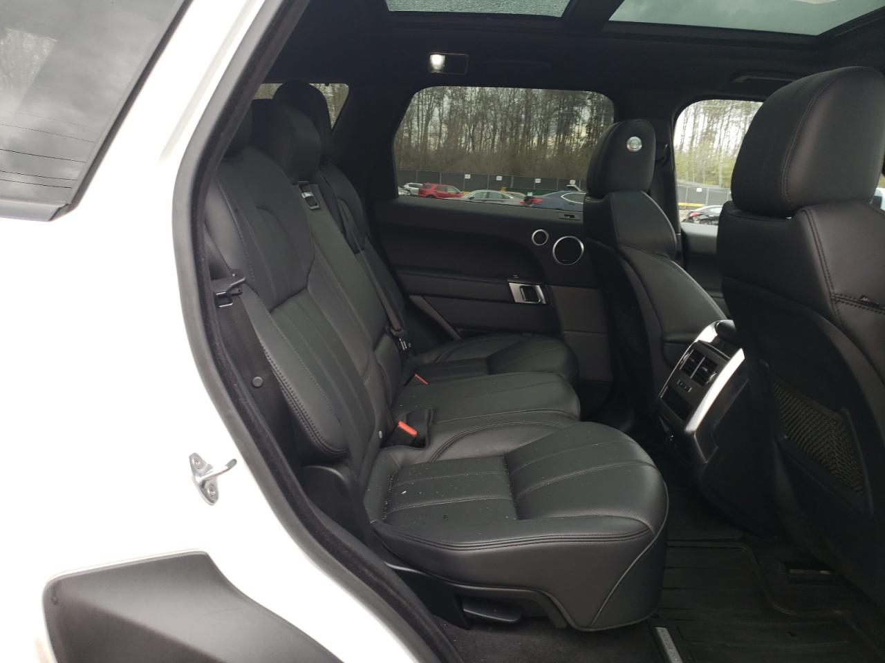 Photo 6 from auction – 2017 LAND ROVER RANGE ROVE with VIN SALWR2FE8HA143503