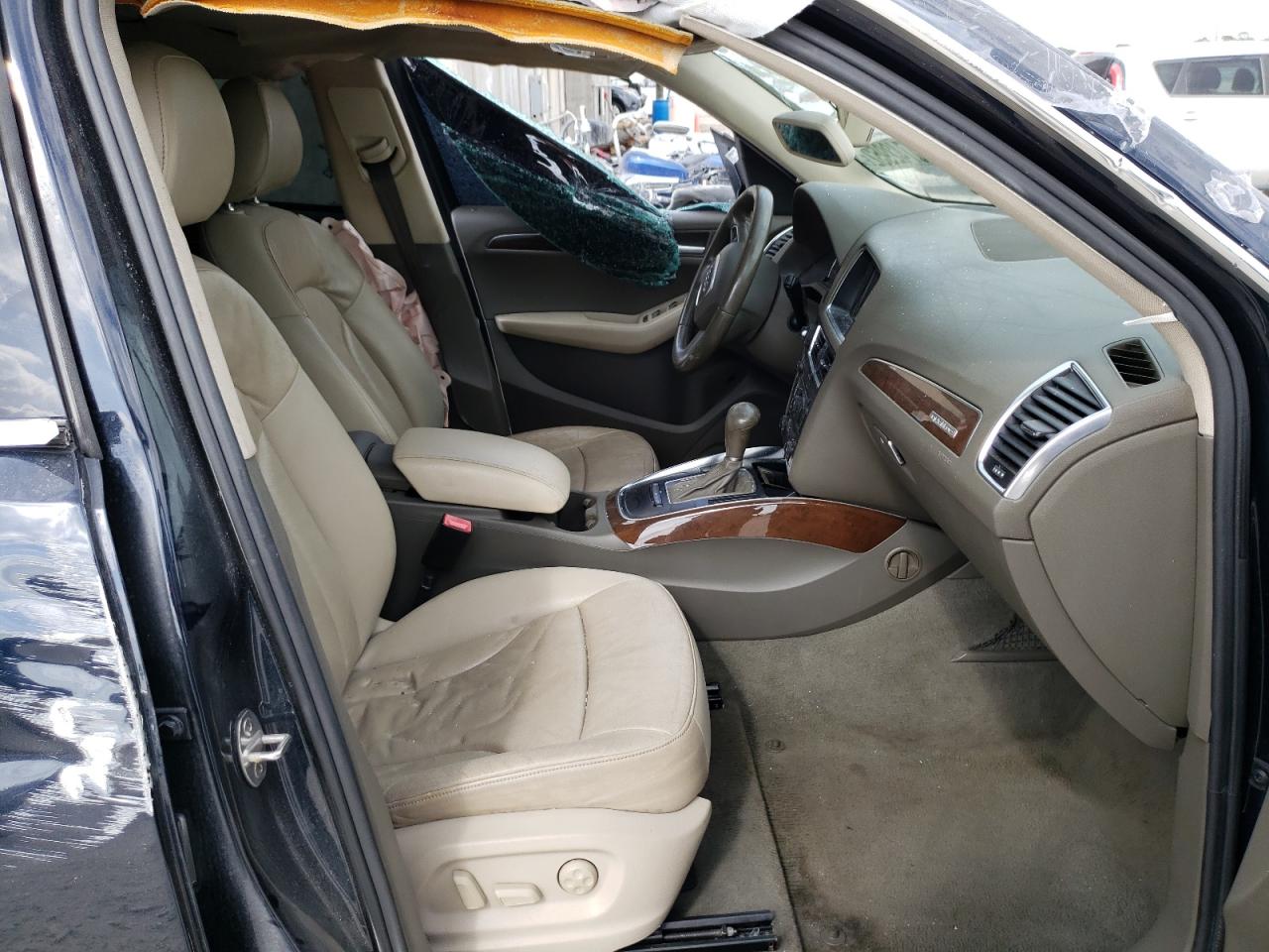 Photo 5 from auction – 2011 AUDI Q5 PREMIUM with VIN WA1CFAFP9BA038954