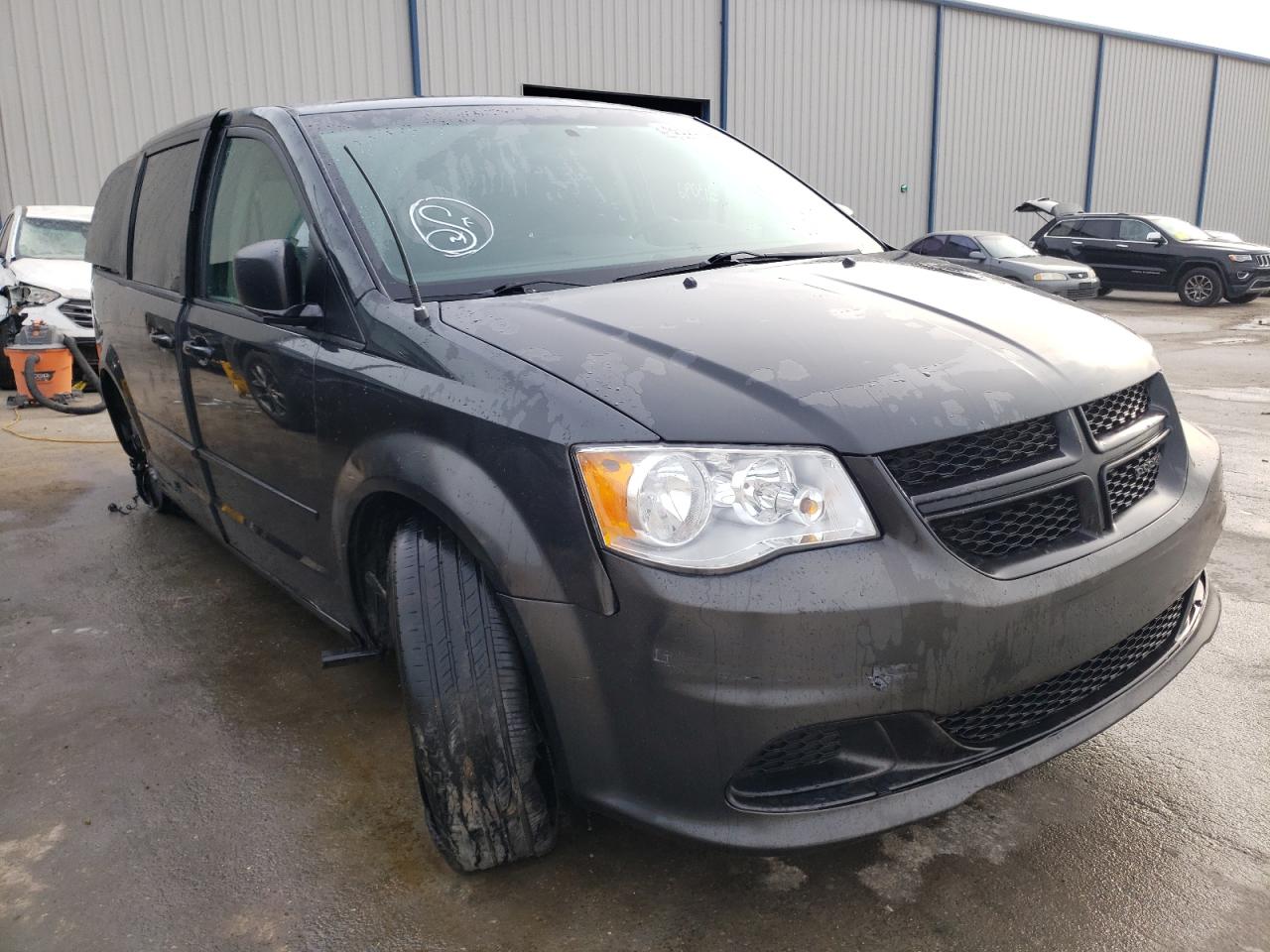 DODGE GRAND CARA 2012 with VIN 2C4RDGBG1CR110774 - Photo from auction