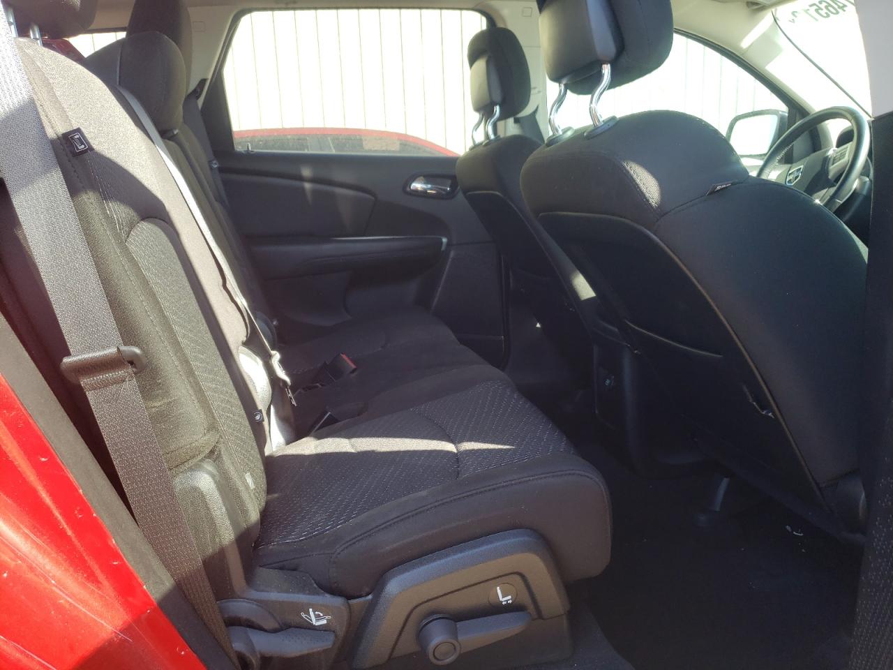 Photo 6 from auction – 2020 DODGE JOURNEY SE with VIN 3C4PDCABXLT277444