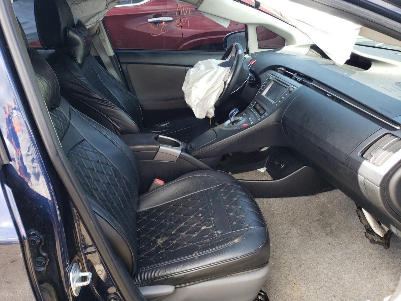 Photo 5 from auction – 2014 TOYOTA PRIUS with VIN JTDKN3DU6E0370871