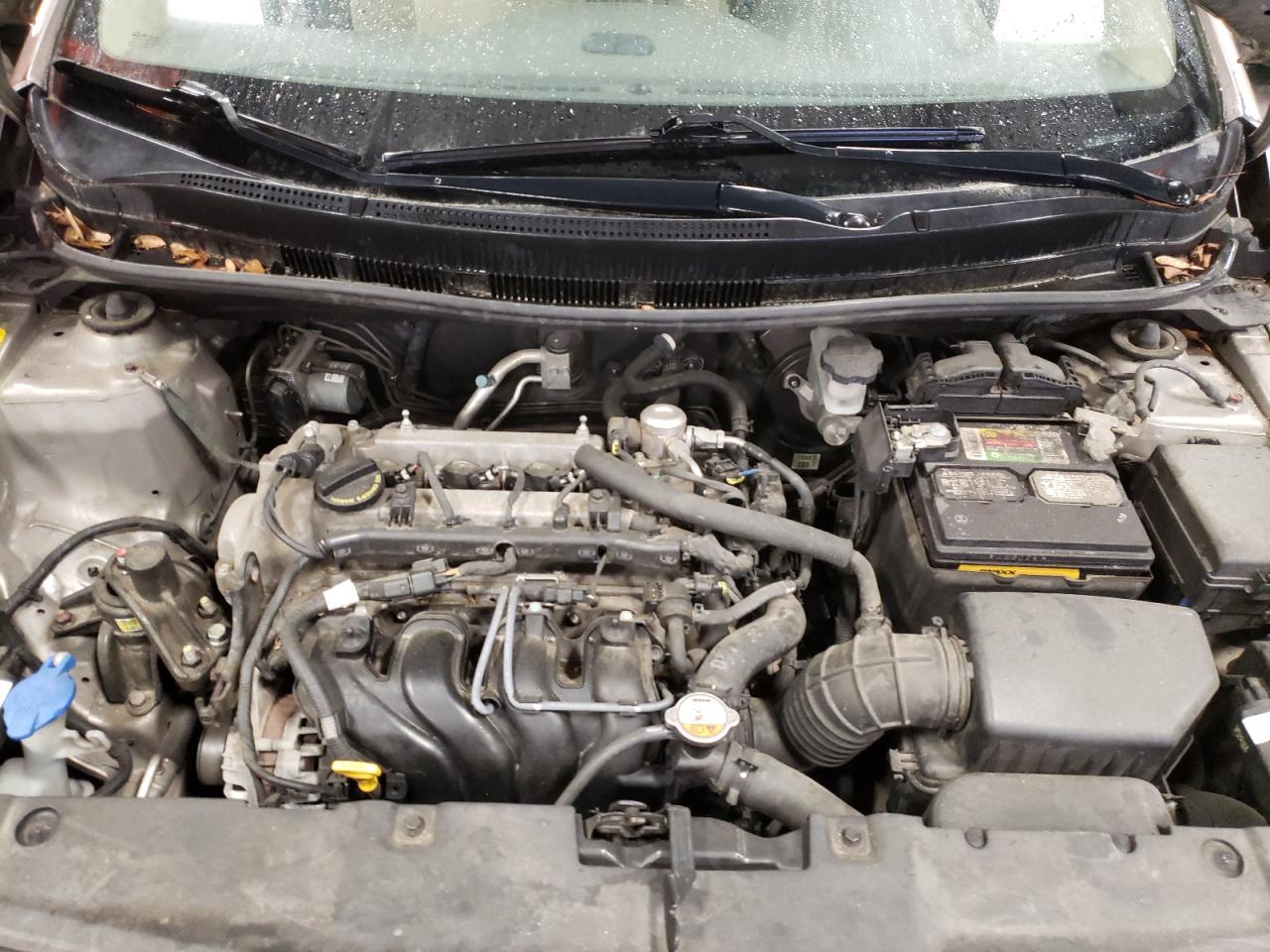 Photo 7 from auction – 2014 HYUNDAI ACCENT GLS with VIN KMHCT4AEXEU634305
