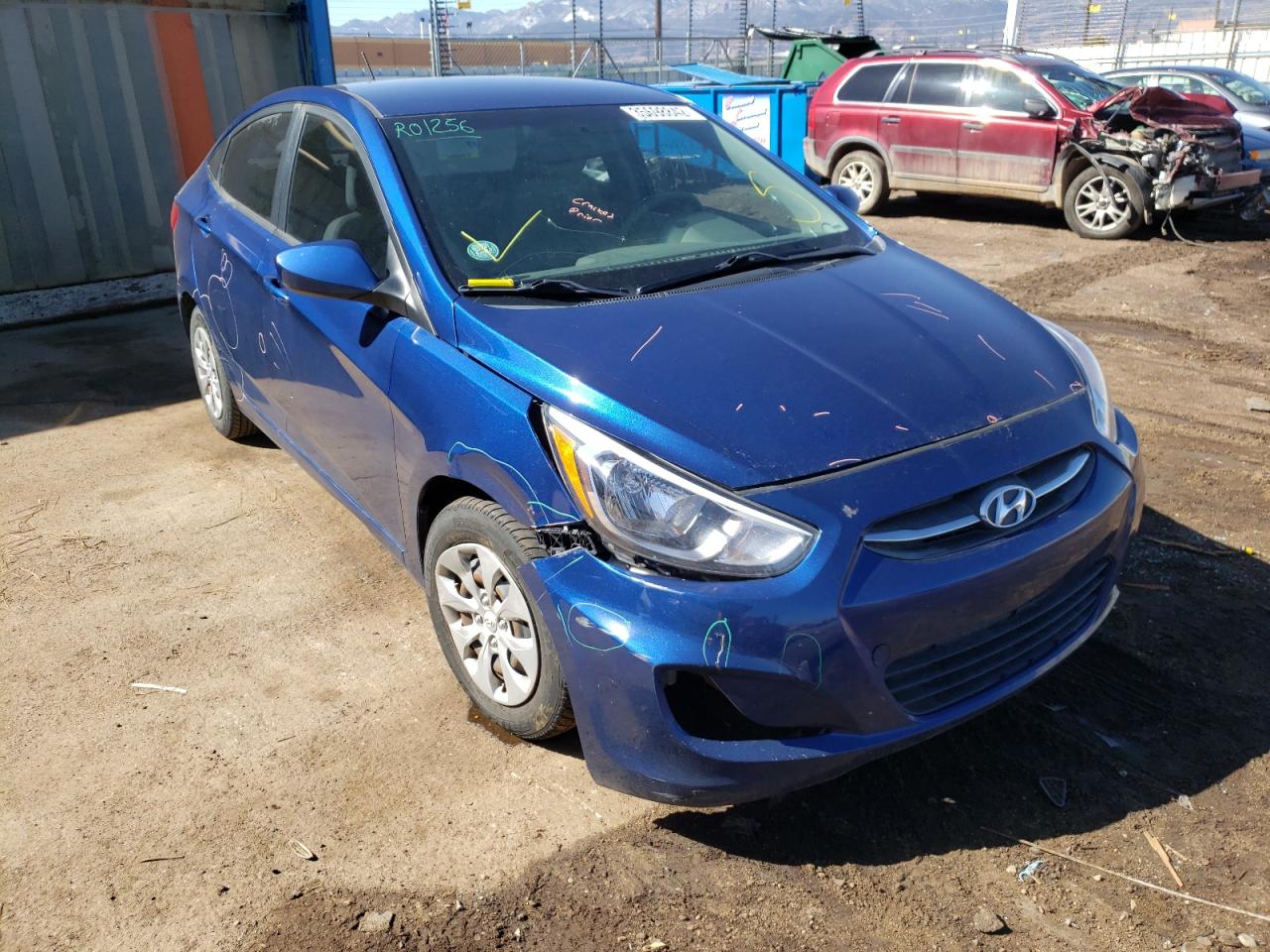 HYUNDAI ACCENT SE 2017 with VIN KMHCT4AE5HU271027 - Photo from auction