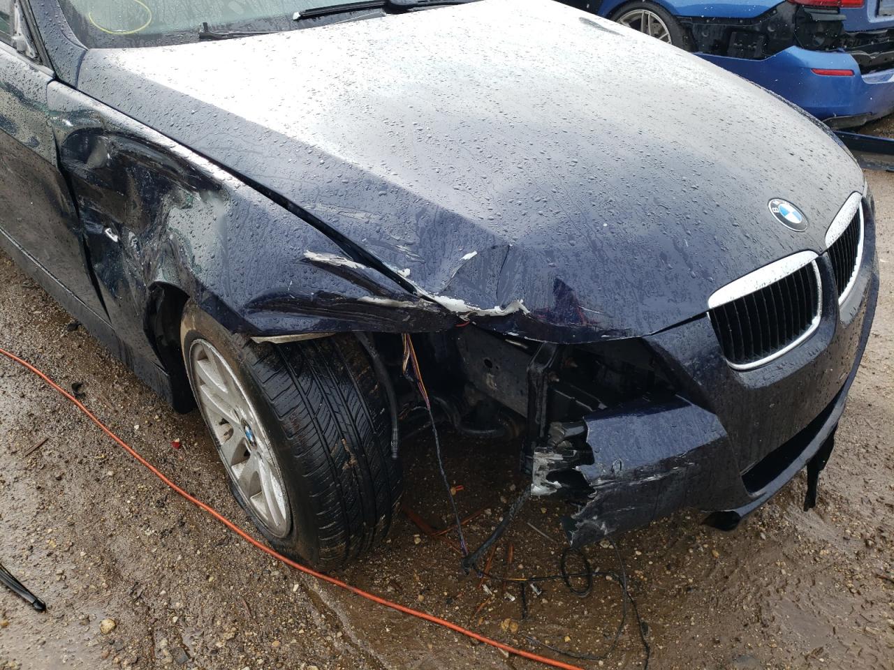 Photo 9 from auction – 2006 BMW 325 XI with VIN WBAVD13586KV04376