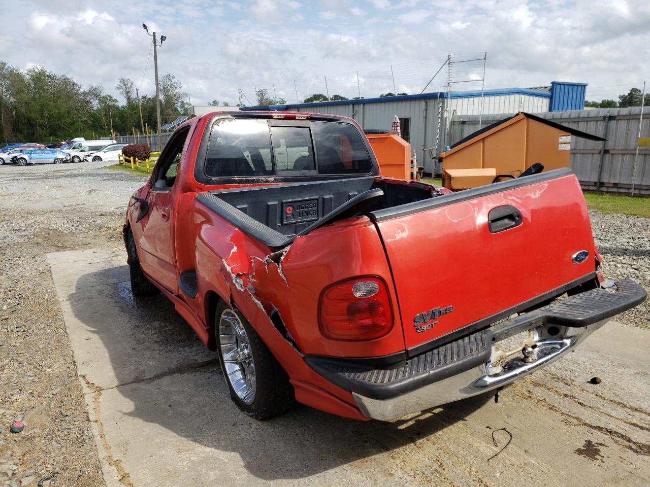 Photo 3 from auction – 1998 FORD F150 with VIN 2FTZF0767WCA45129