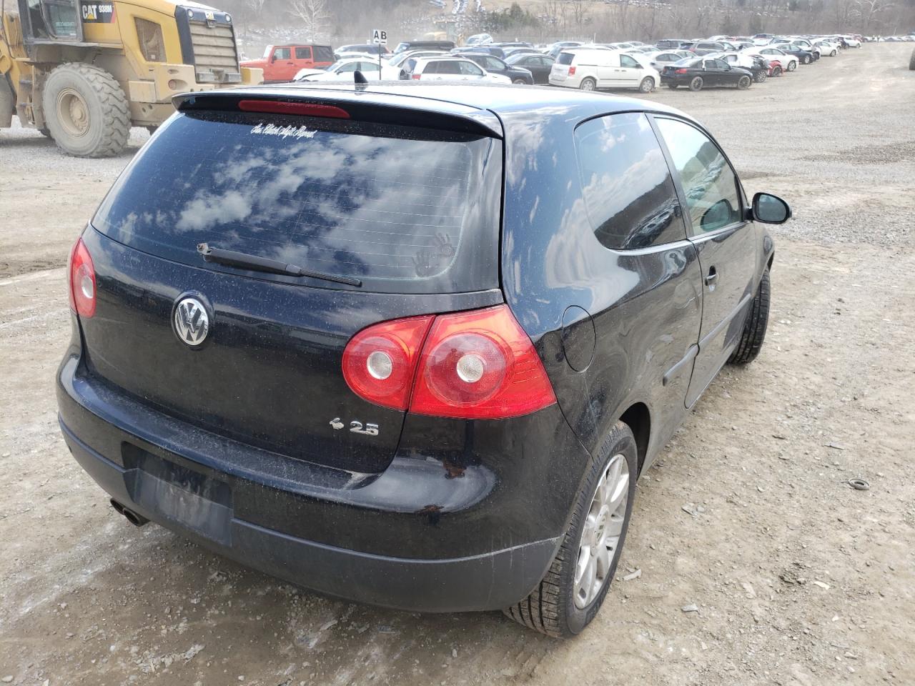 Photo 4 from auction – 2007 VOLKSWAGEN RABBIT with VIN WVWAR71K47W262095