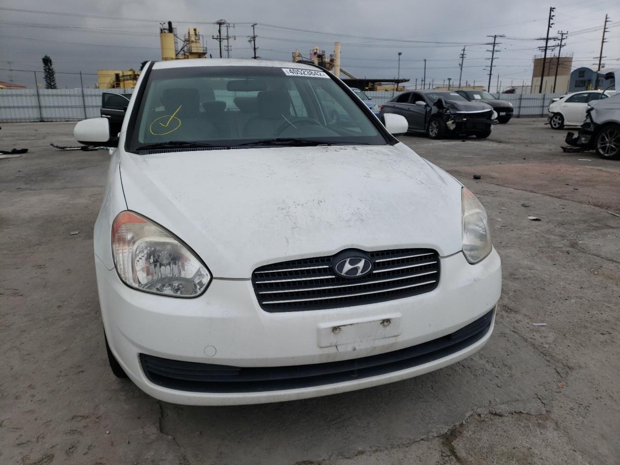 Photo 9 from auction – 2011 HYUNDAI ACCENT GLS with VIN KMHCN4AC3BU610058