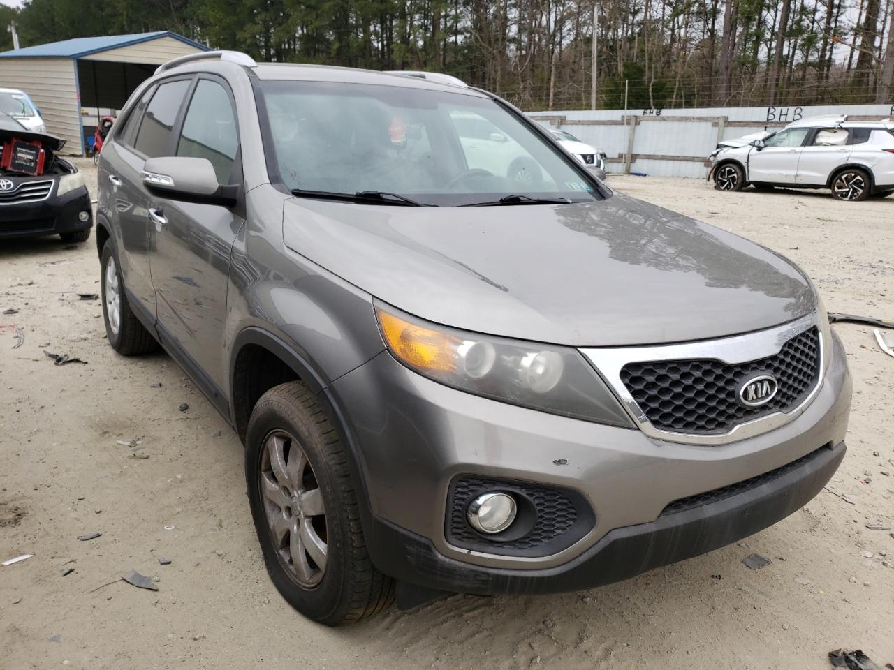 KIA SORENTO BA 2011 with VIN 5XYKT3A15BG108782 - Photo from auction